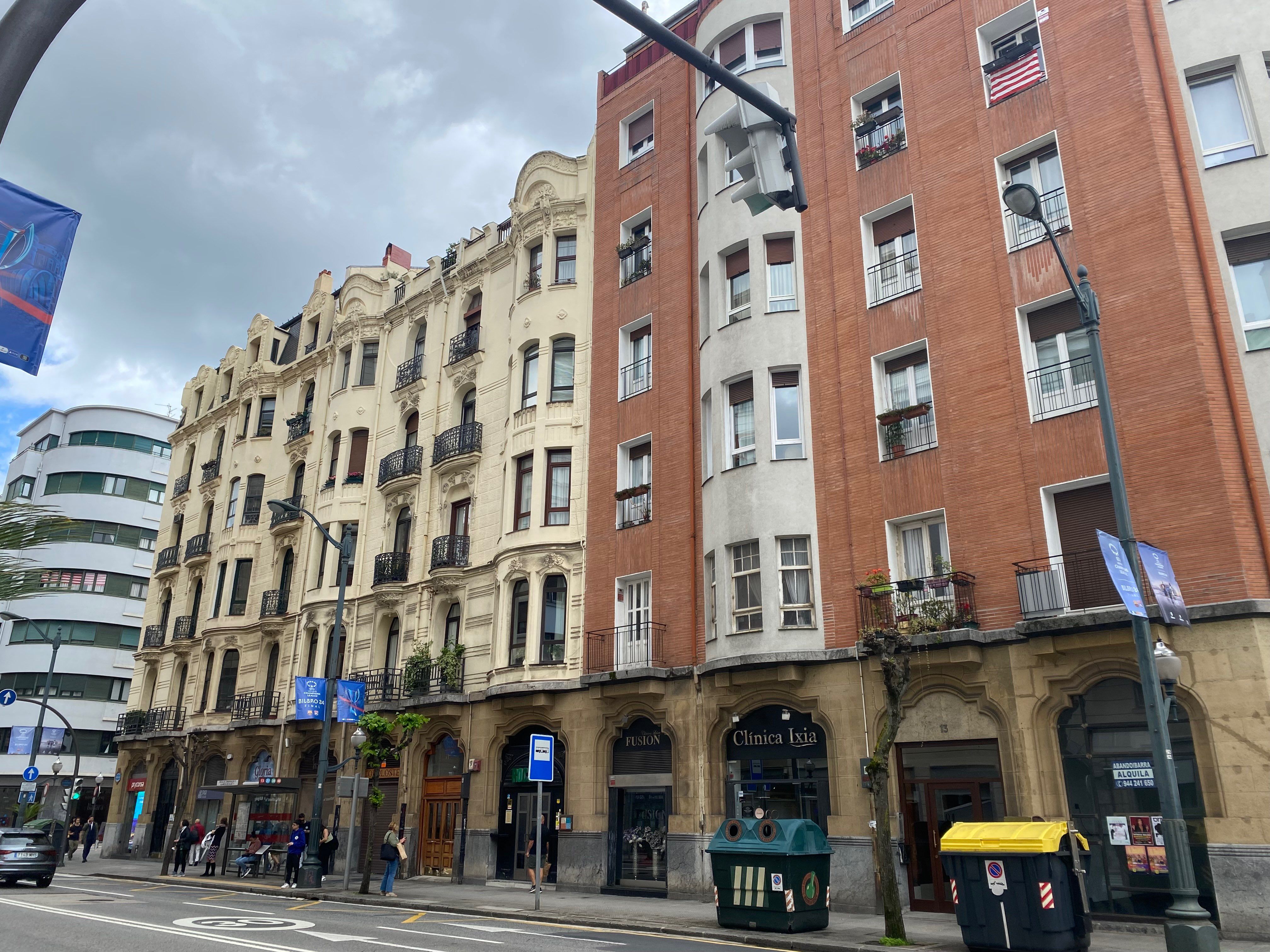 Flat for sale in Alameda de Recalde, Abandoibarra - Guggenheim, Abando - Albia