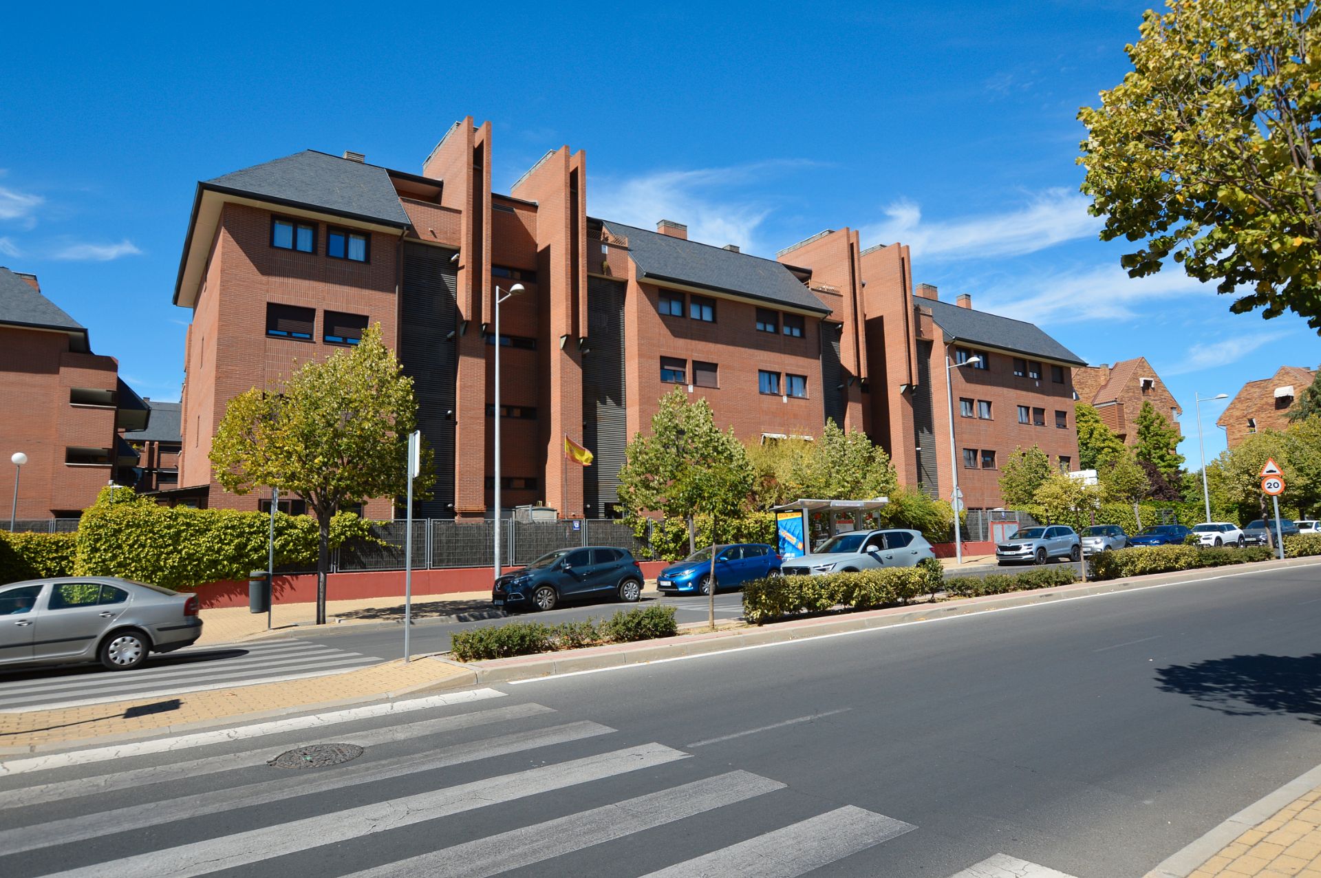 Vista exterior de Pis en venda en Pozuelo de Alarcón amb Aire condicionat, Calefacció i Parquet