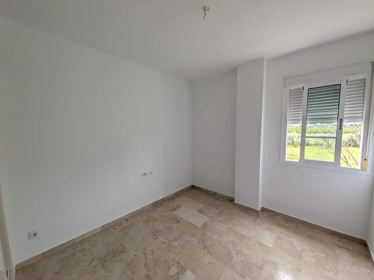 Habitación de Casa adosada en venta en Aznalcázar con Aire acondicionado y Terraza