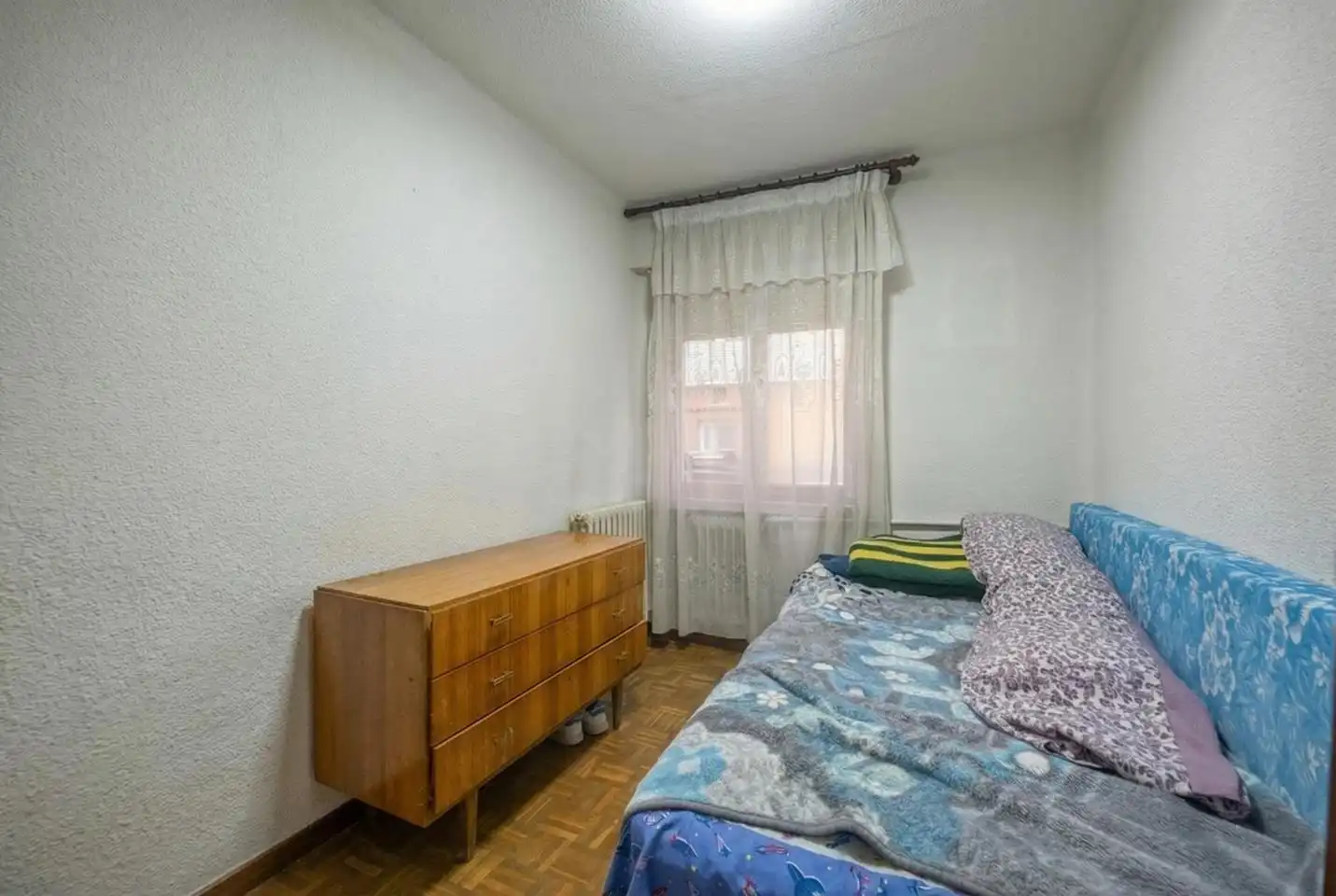 Dormitori de Planta baixa en venda en Ávila amb Calefacció i Parquet