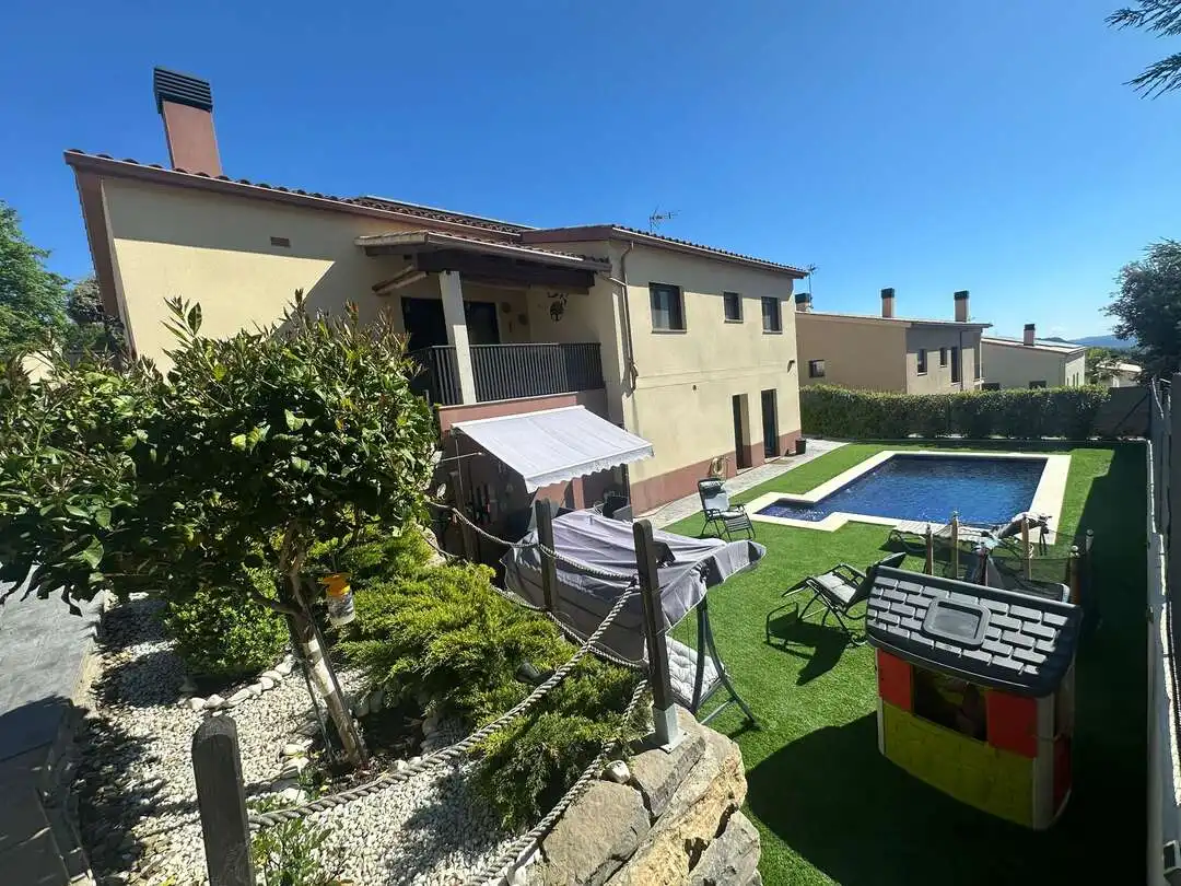 Jardín de Casa o chalet en venta en Collbató con Aire acondicionado, Calefacción y Jardín privado