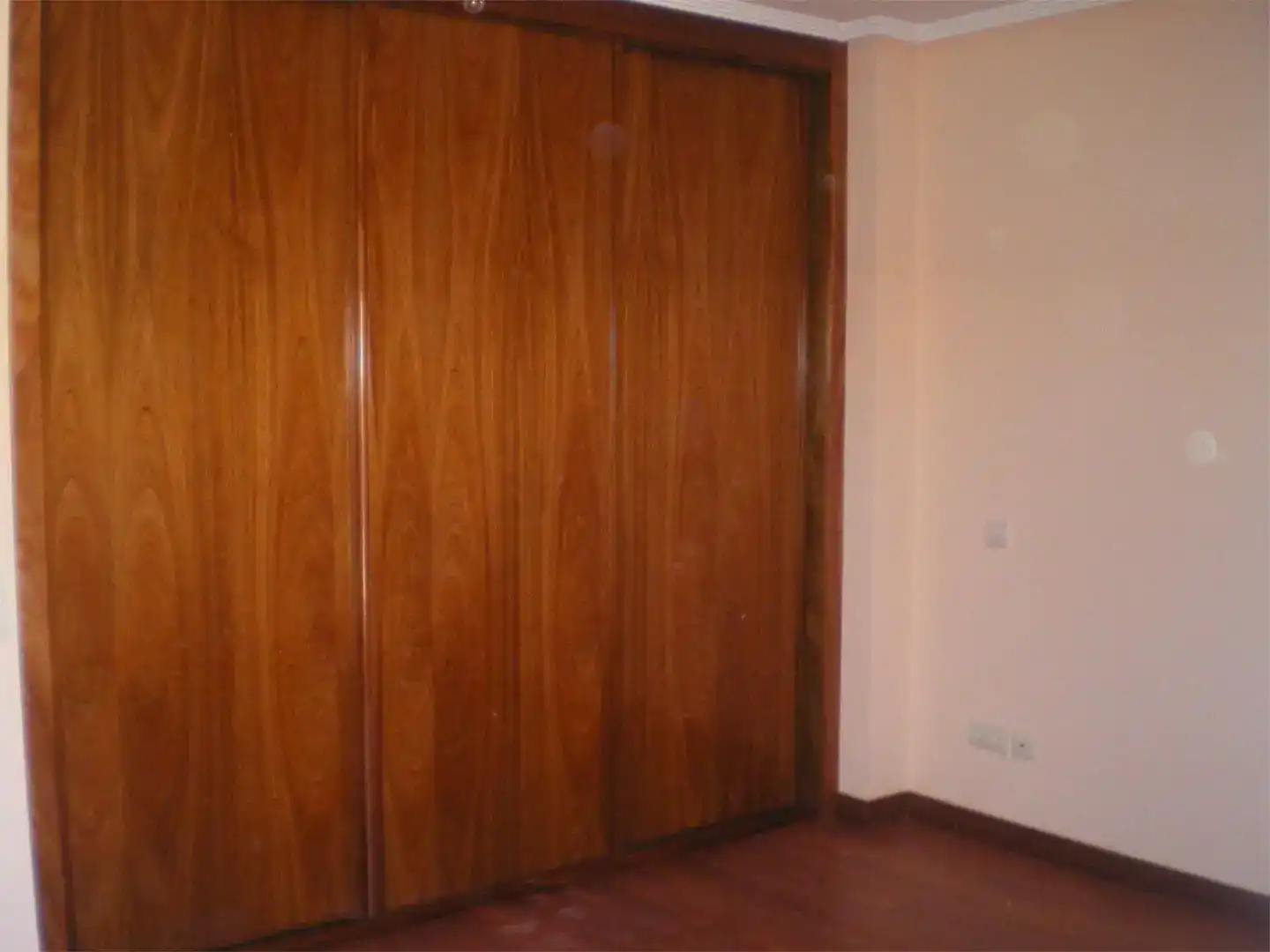 Schlafzimmer von Wohnung zur Miete in Hervencias