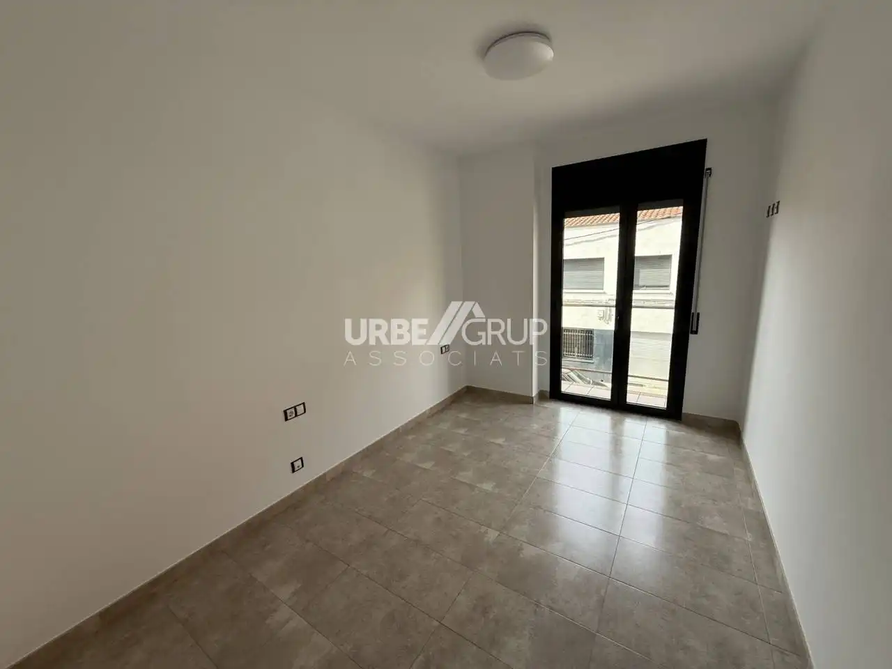 Apartments for rent in Calle SOLSONA, Les Arenes - La Grípia Can Montllor