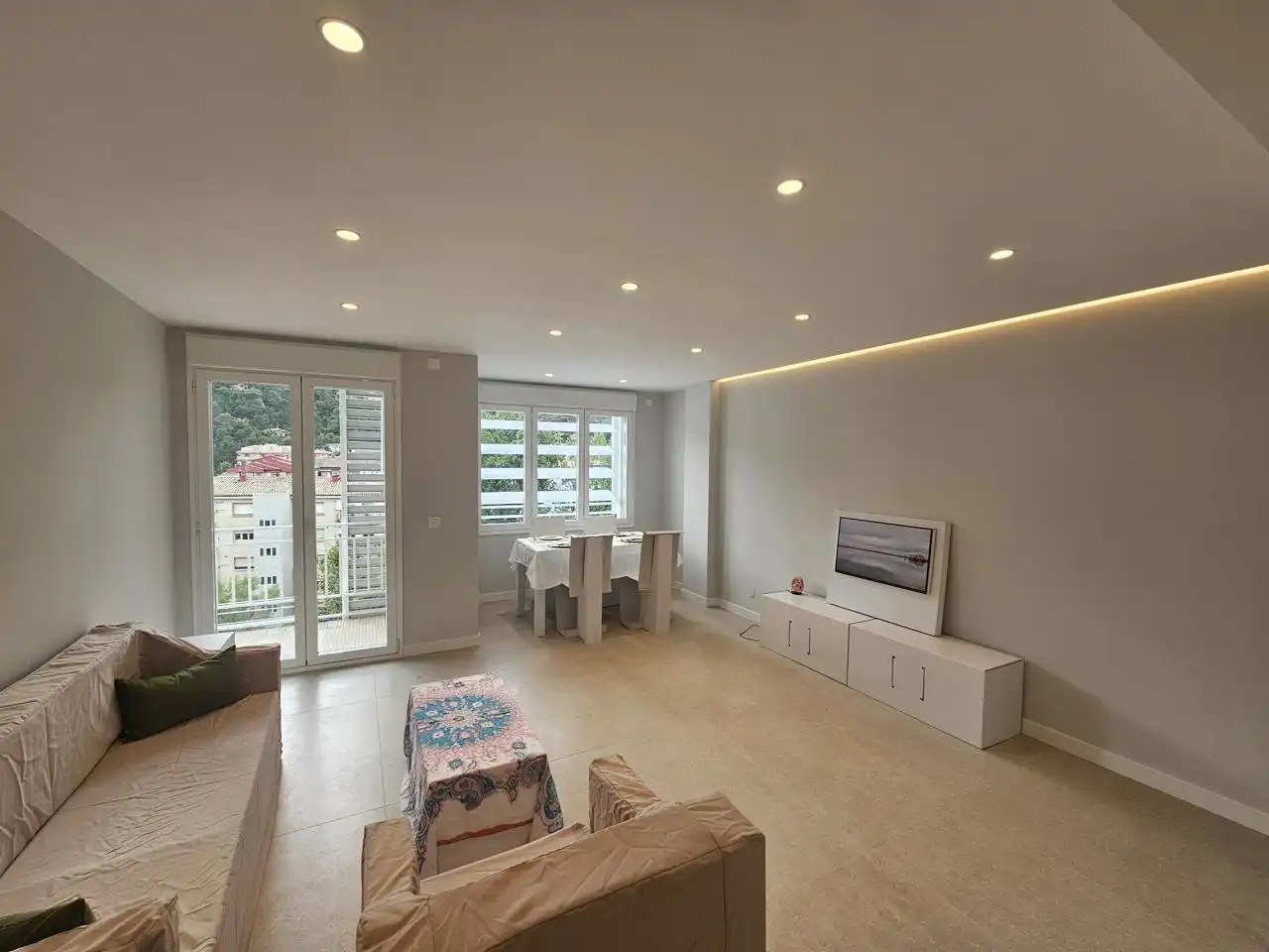 Sala de estar de Piso en venta en Estella / Lizarra con Calefacción y Terraza