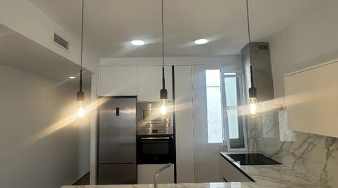 Descubre este magnífico piso en alquiler de 100m2 en Calle Finlandia, imatge 2
