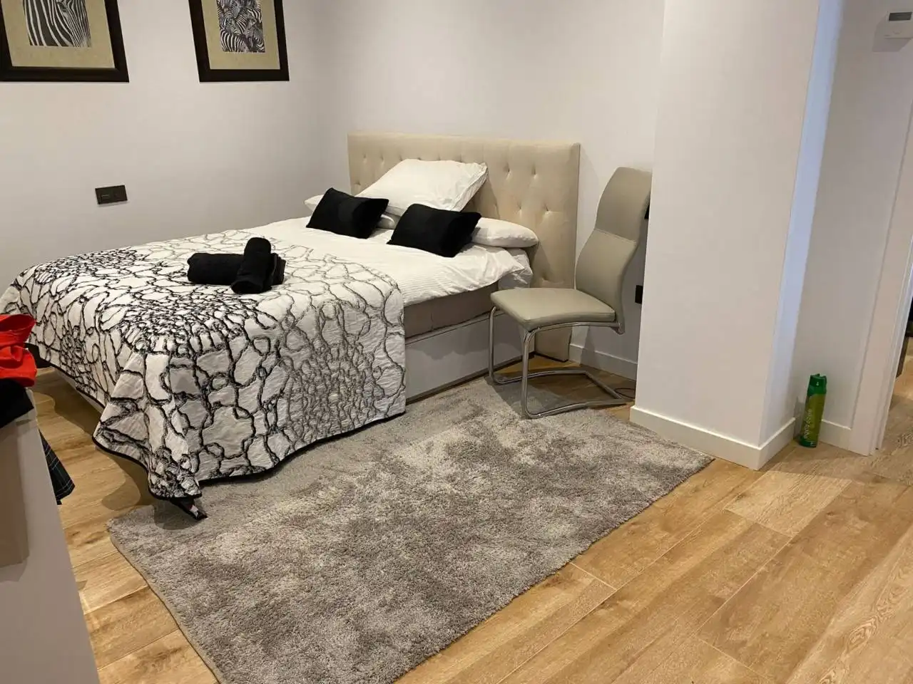 Habitación de Casa o chalet en venta en Estepona con Calefacción, Jardín privado y Terraza