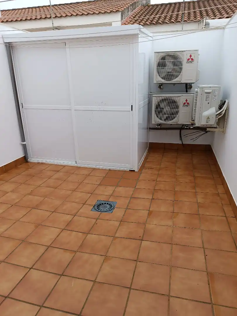 Casa o xalet en venda en La Guijarrosa amb Aire condicionat, Terrassa i Moblat