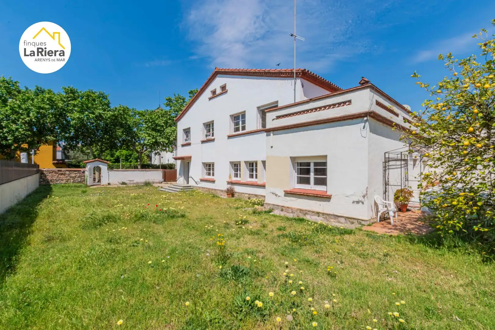 Vista exterior de Casa o xalet en venda en La Garriga amb Calefacció, Jardí privat i Traster