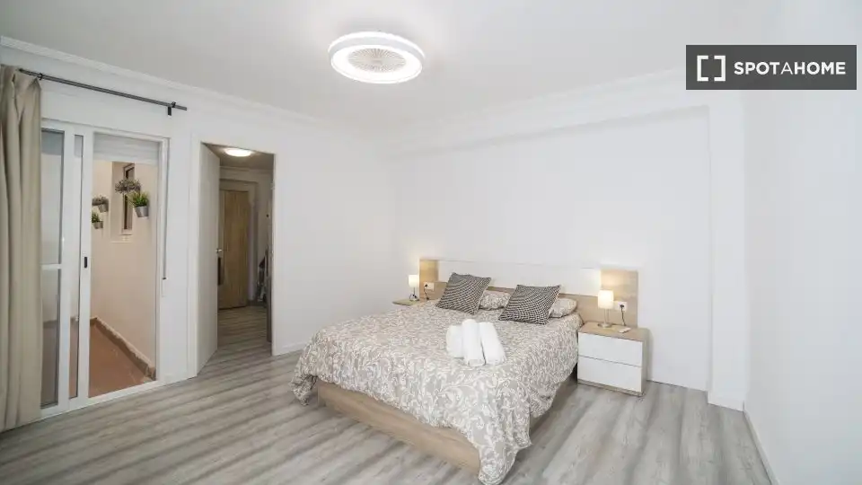 Room in El Cabanyal - El Canyamelar