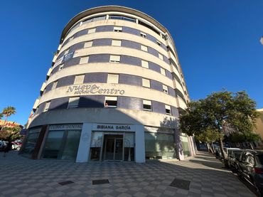 Local comercial en alquiler en Calle Mimosa-la Granja 8