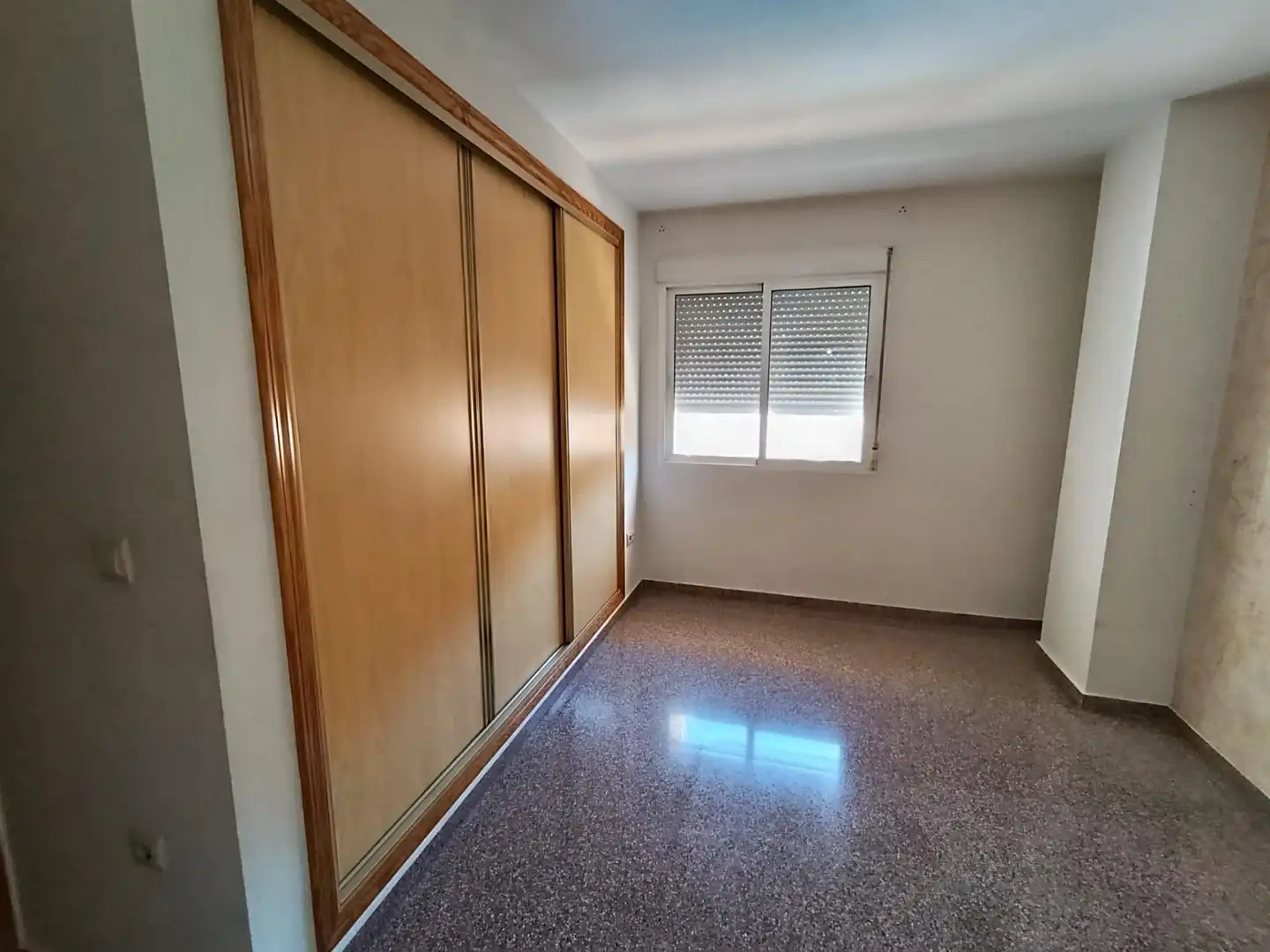 Dormitori de Pis en venda en Alicante / Alacant amb Aire condicionat, Jardí privat i Balcó