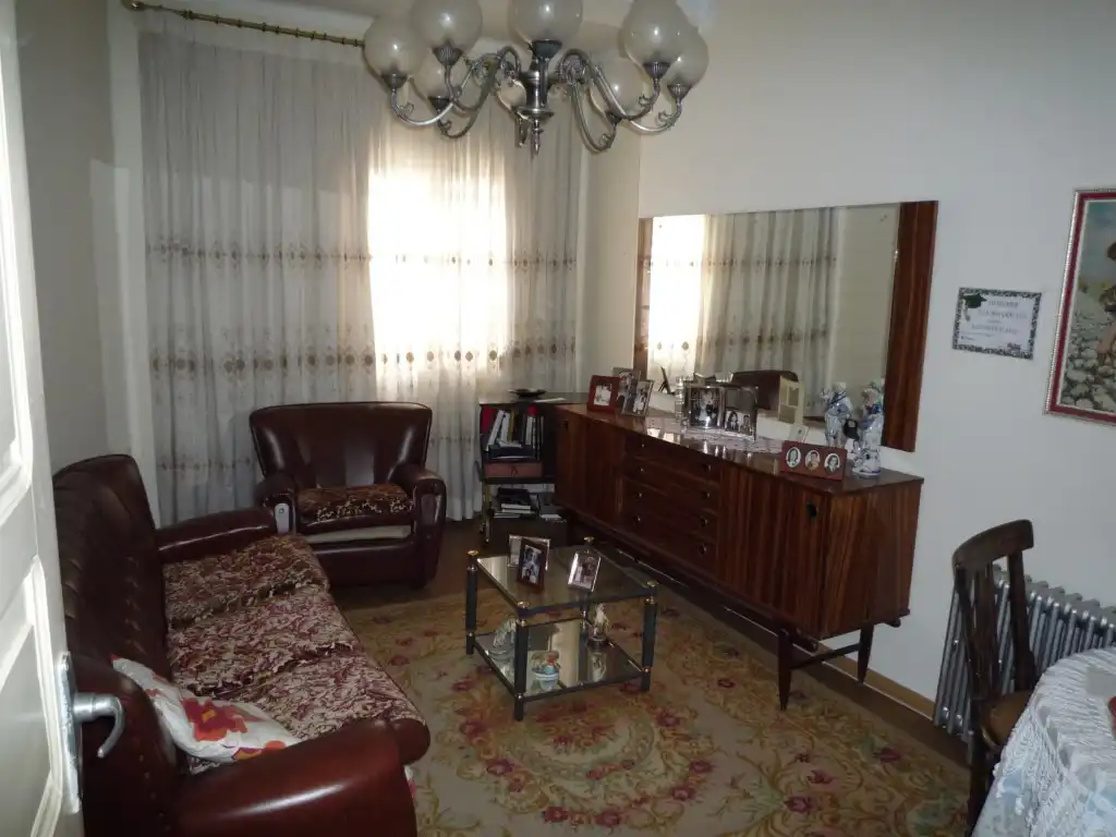Sala d'estar de Casa o xalet en venda en Cacabelos