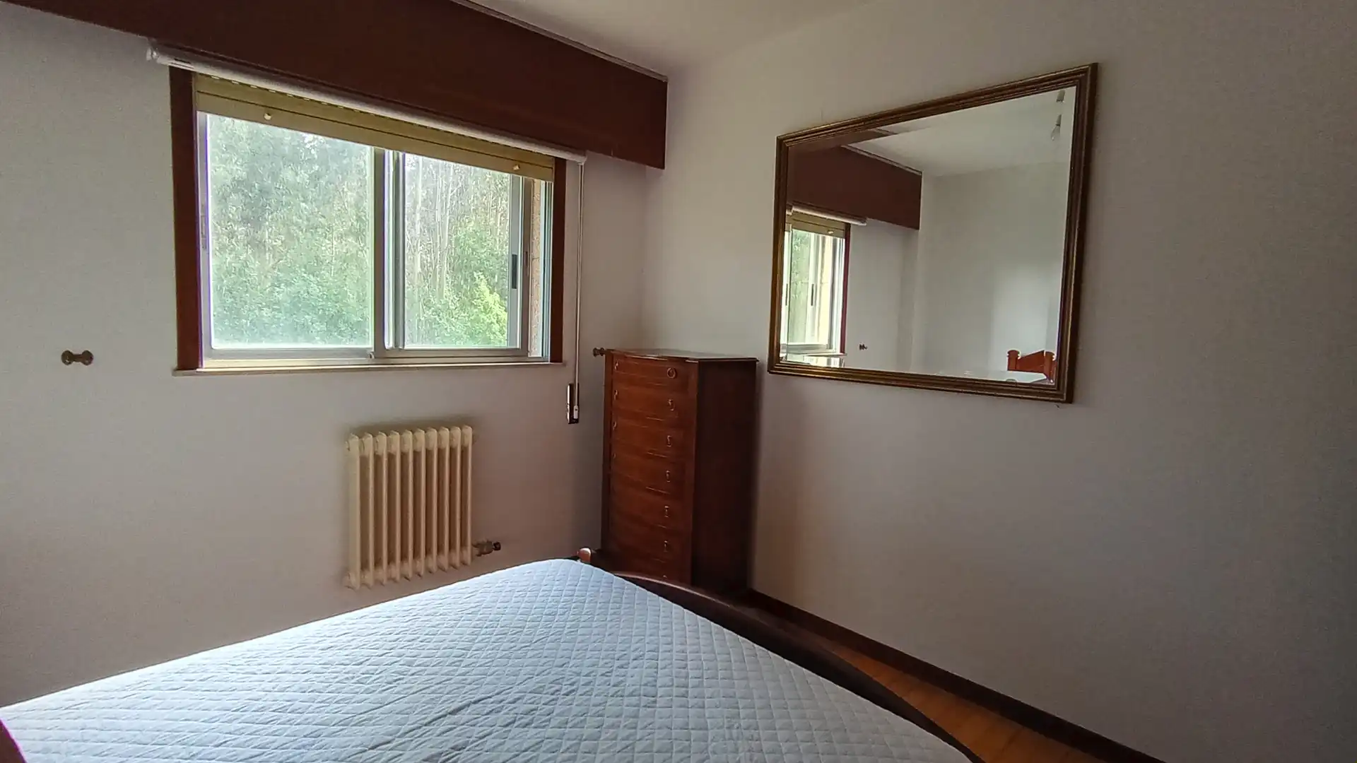 Habitación de Piso de alquiler en Teo con Amueblado, Horno y Lavadora