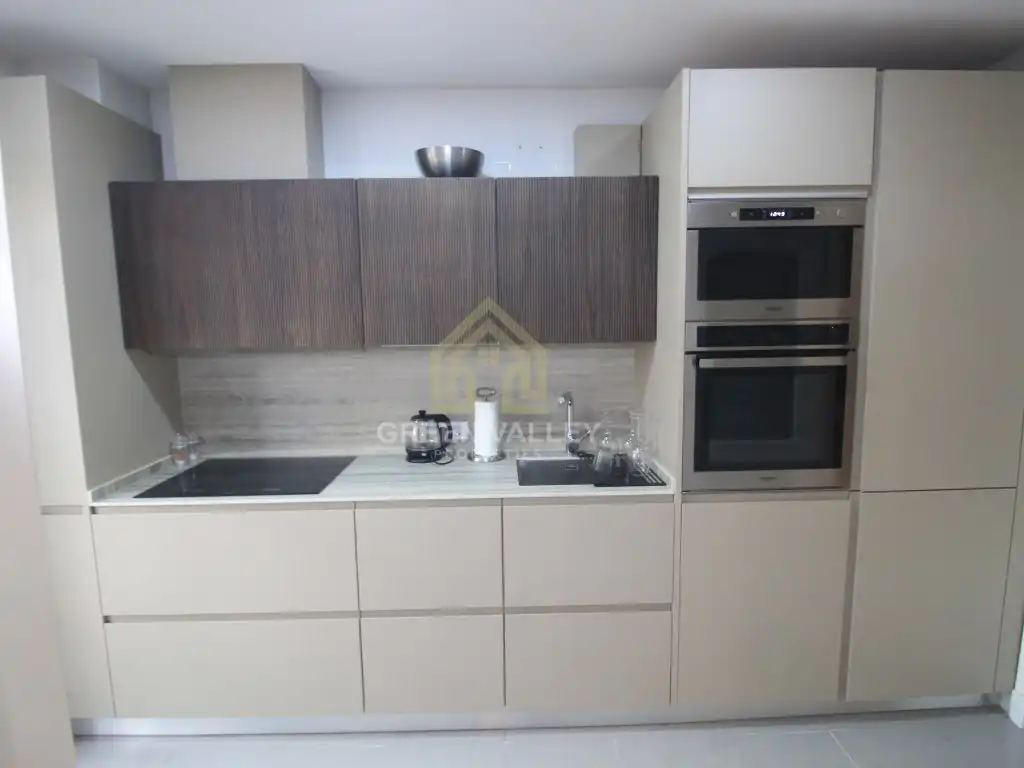 Casa aparellada en venda a Avenida de la Hacienda, imagen 10