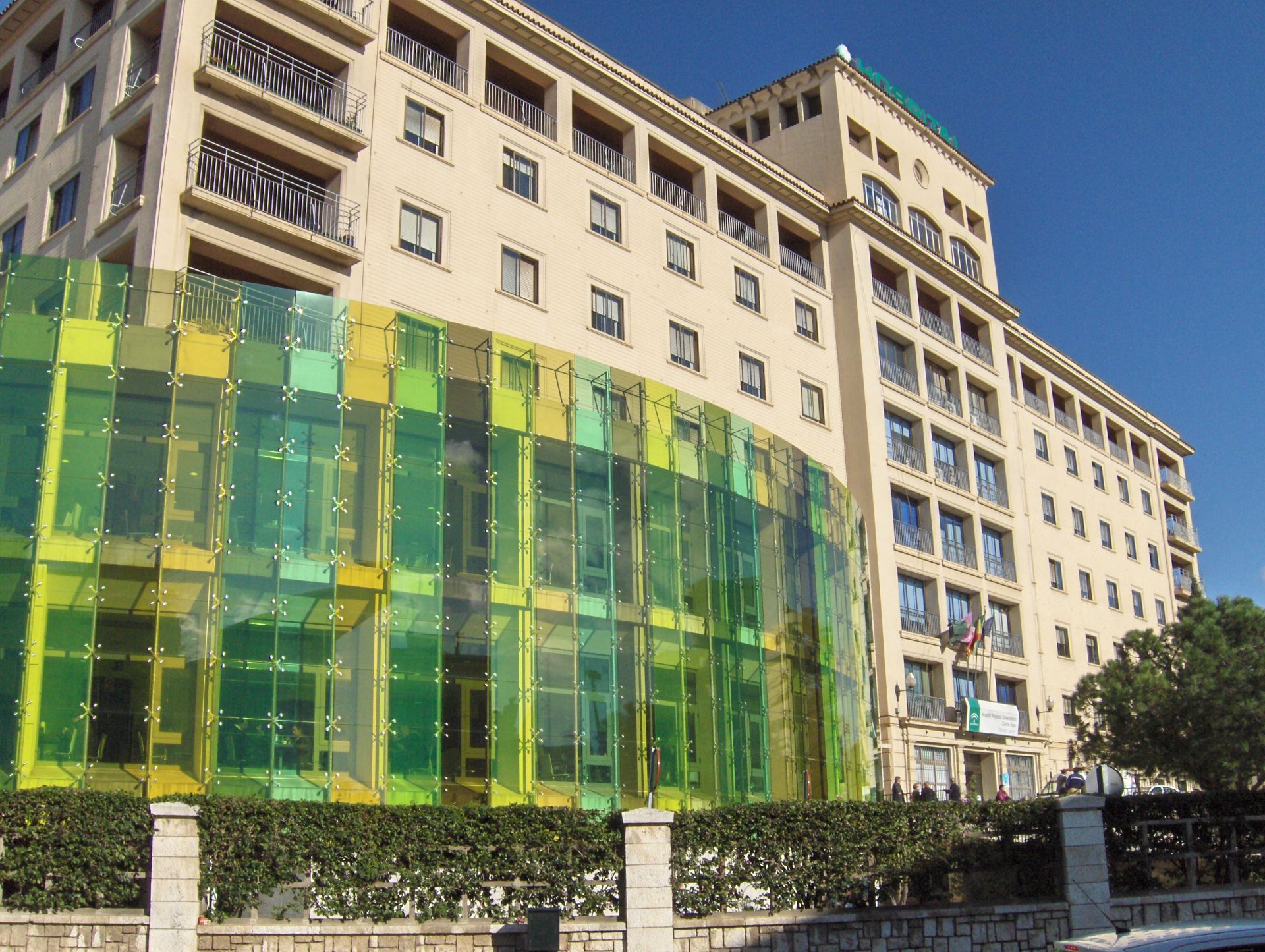 Exterior view of Flat for sale in Málaga Capital  with Air Conditioner, Terrace and Furnished