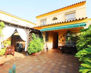 Jardí de Casa adosada en venda en Jerez de la Frontera amb Aire condicionat, Jardí privat i Parquet