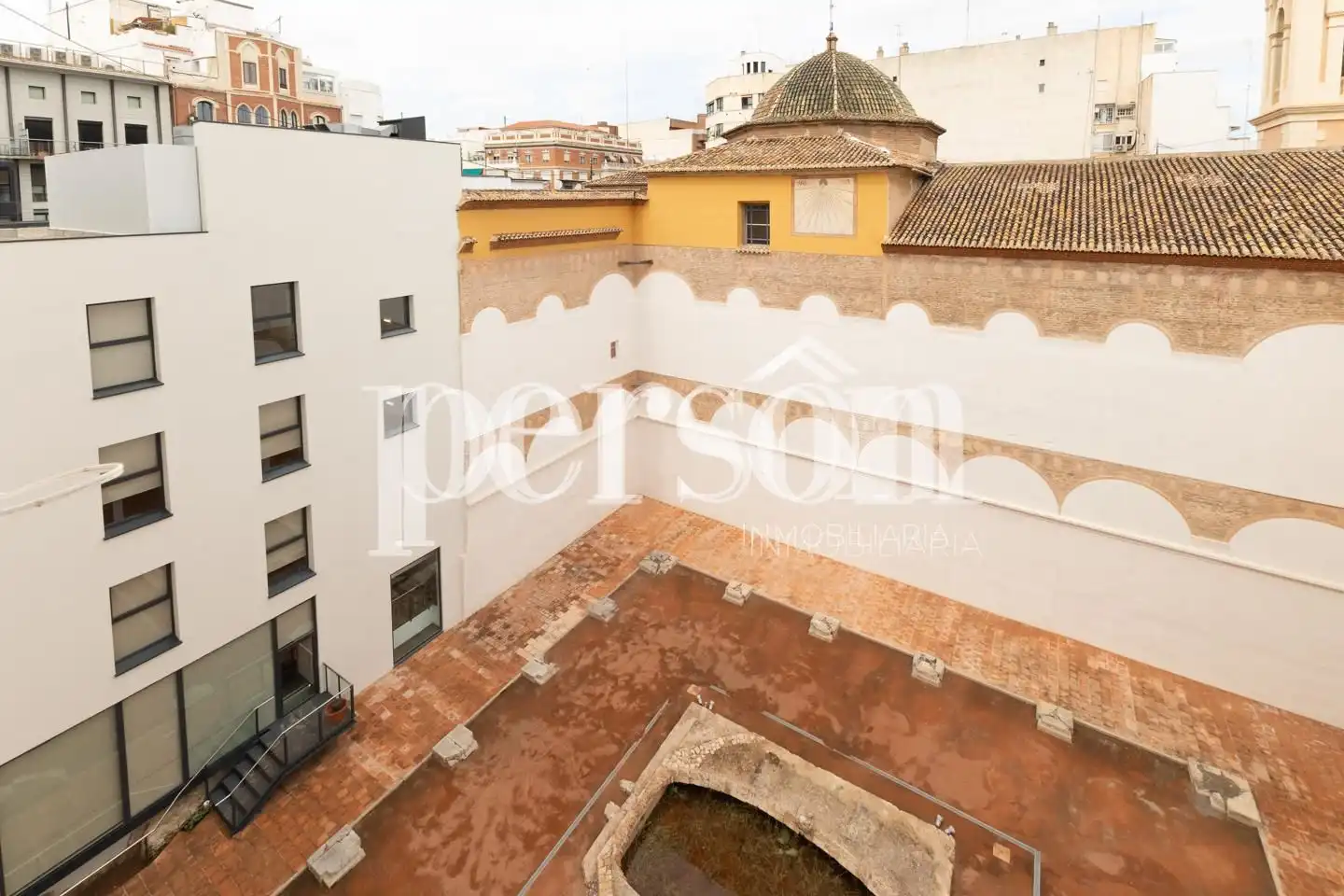 Piso con ascensor en venta en Extramurs, imagen 2