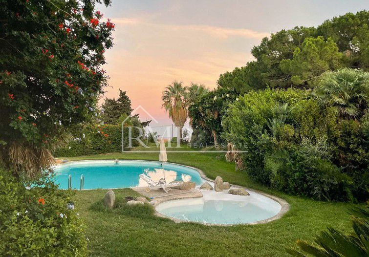 Jardín de Finca rústica en venta en Pineda de Mar con Jardín privado y Piscina