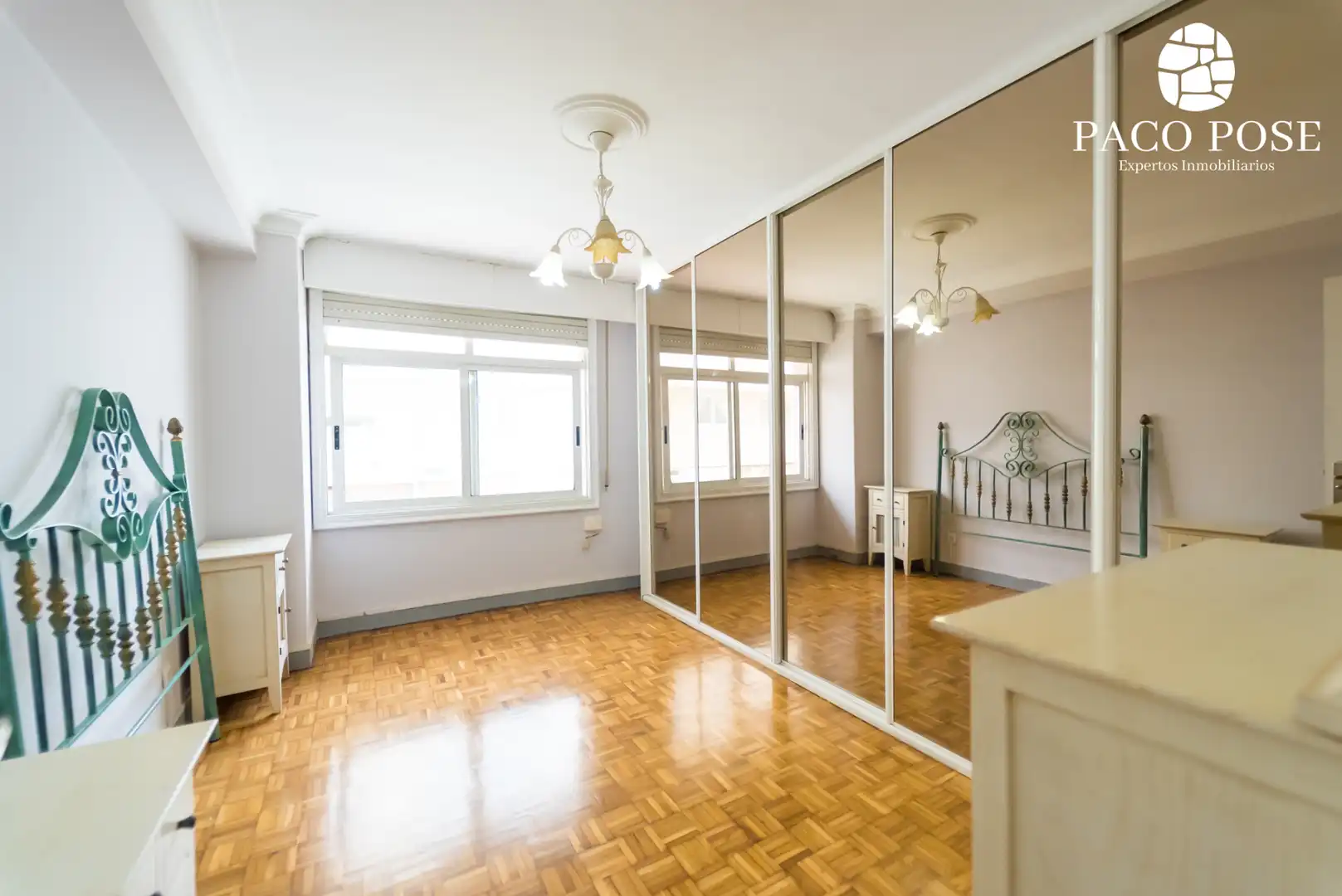 Bedroom of Flat for sale in A Coruña Capital   with Parquet flooring, Furnished and Oven