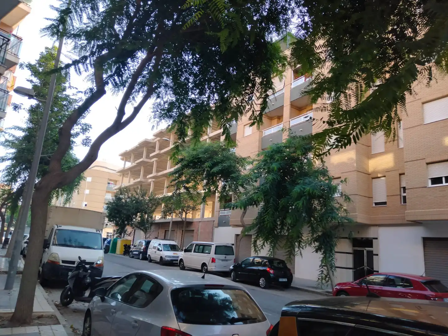Vista exterior de Piso en venta en Adra con Balcón
