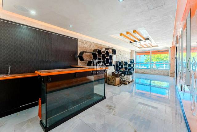 Local comercial en Venta en Rafael Puig Lluvina, 7 en Playa de las Américas