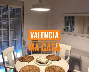 Exterior view of Flat to rent in  Valencia Capital  with Air Conditioner and Balcony