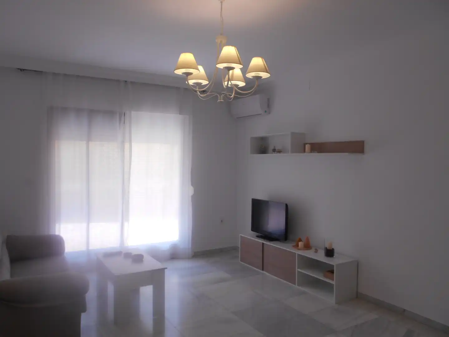 Apartamento de alquiler en Calle Ramón y Cajal, Centro - Plaza Mayor