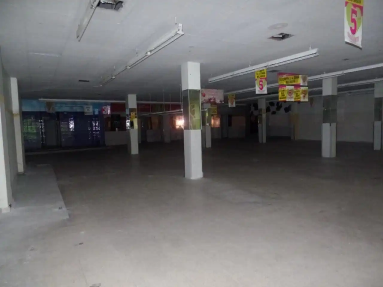 Local comercial en venda a Calle Luis S. Carmona 1 24002 Leon, imagen 3