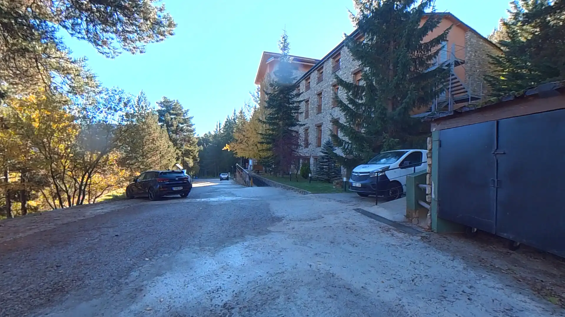 Parking of Buildings for sale in Alp