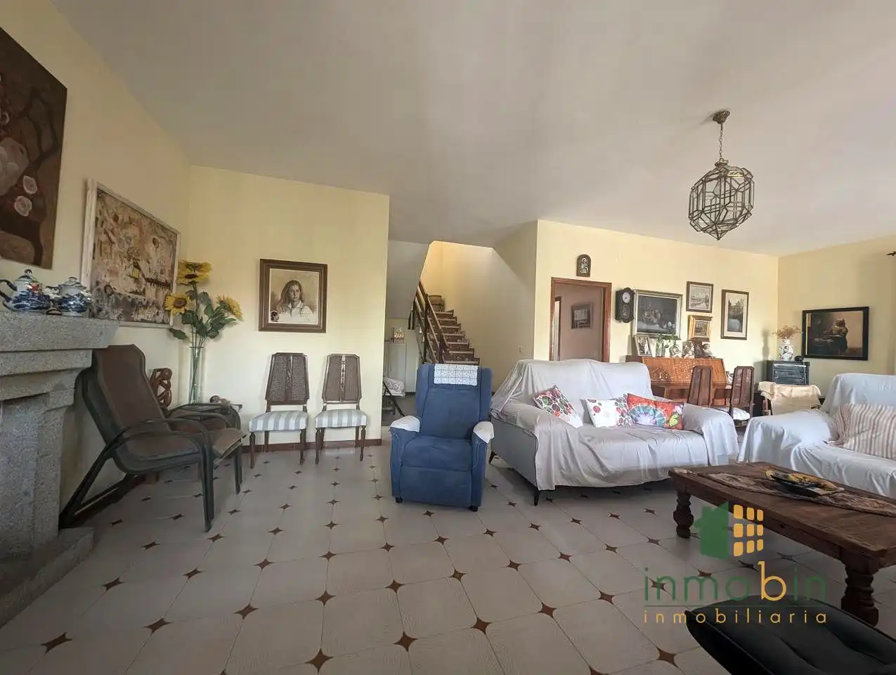 Sala de estar de Finca rústica en venta en Don Benito con Jardín privado y Piscina