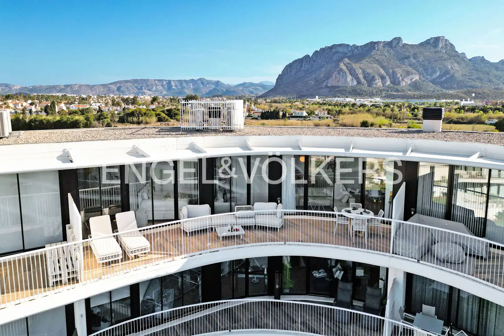 Terraza de Ático en venta en Dénia con Calefacción, Terraza y Piscina