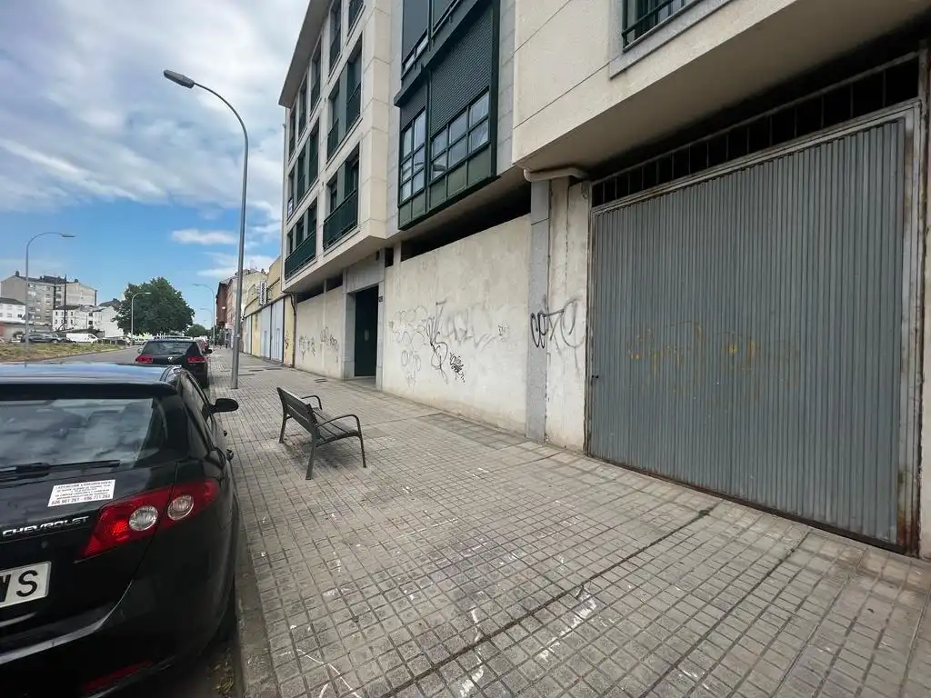 Local comercial en venda a Calle batalla bailen 124, imagen 4