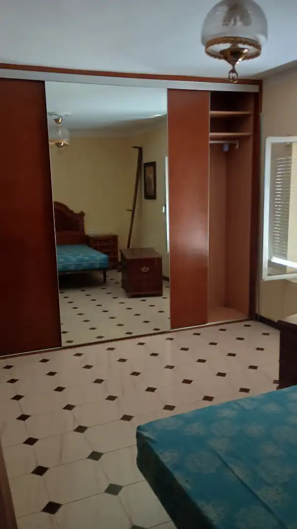 Schlafzimmer von Einfamilien-Reihenhaus zur Miete in Villanueva del Ariscal mit Privatgarten, Ofen und Waschmaschine