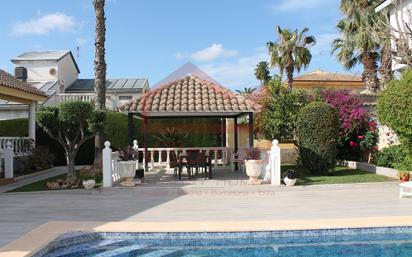 Jardí de Casa o xalet en venda en L'Eliana amb Aire condicionat, Terrassa i Piscina