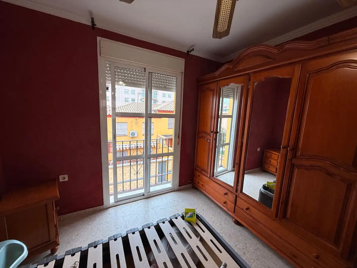 Habitación de Casa adosada en venta en Algeciras con Terraza