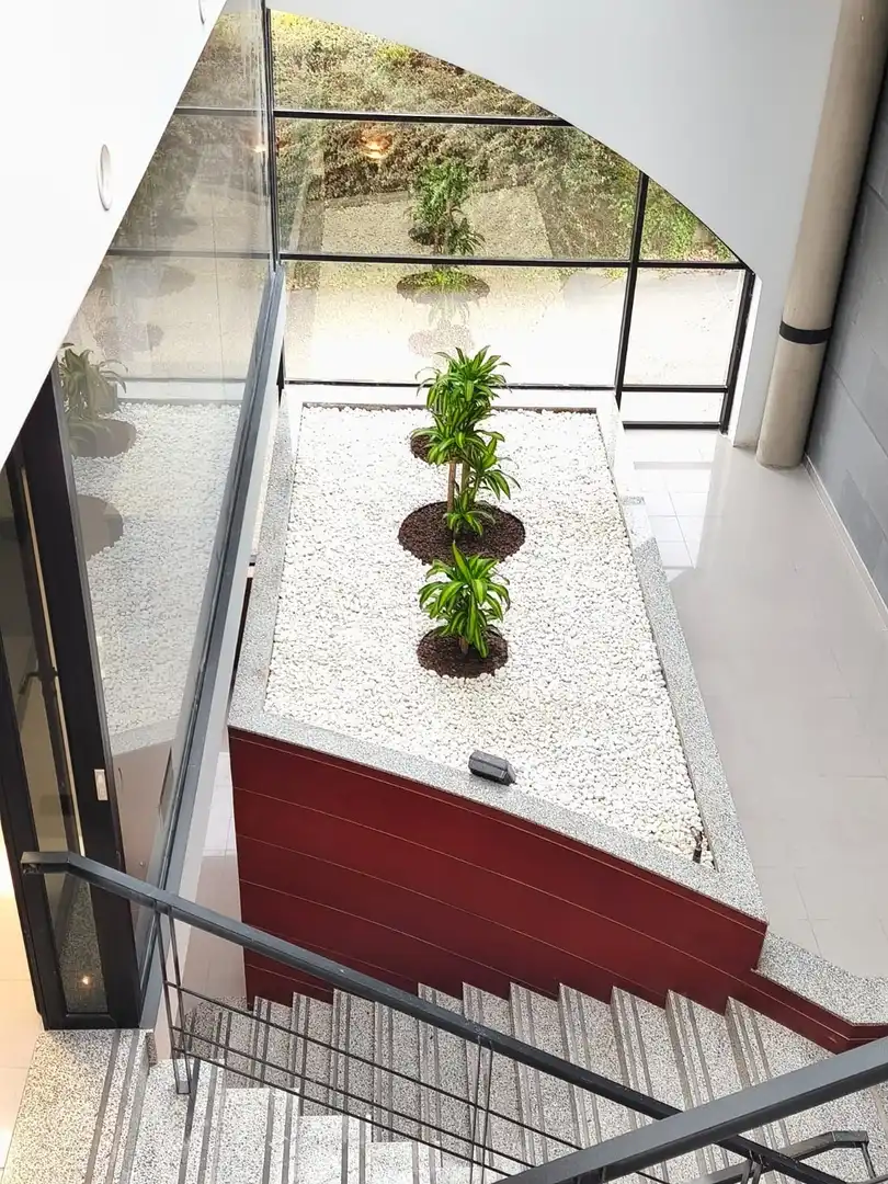 Gebäude zur Miete in Vitoria - Gasteiz