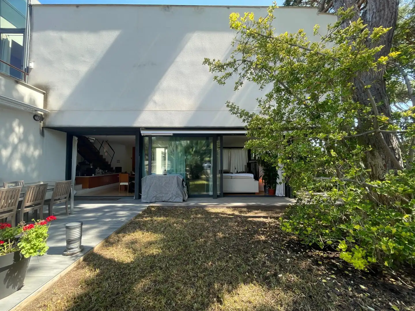 Vista exterior de Casa o chalet en venta en Gavà con Aire acondicionado, Calefacción y Jardín privado