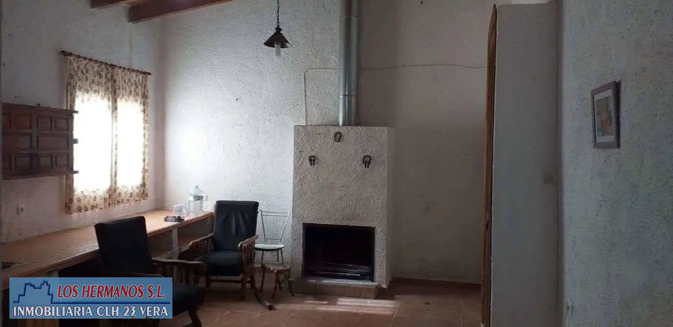 Finca rústica en venta en Vélez-Rubio