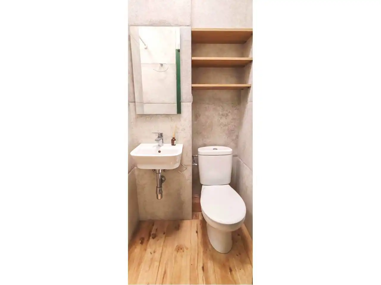 Baño de Piso en venta en Girona con Aire acondicionado, Calefacción y Parquet