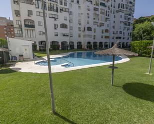 Swimming pool of Flat for sale in  Sevilla Capital  with Air Conditioner and Swimming Pool