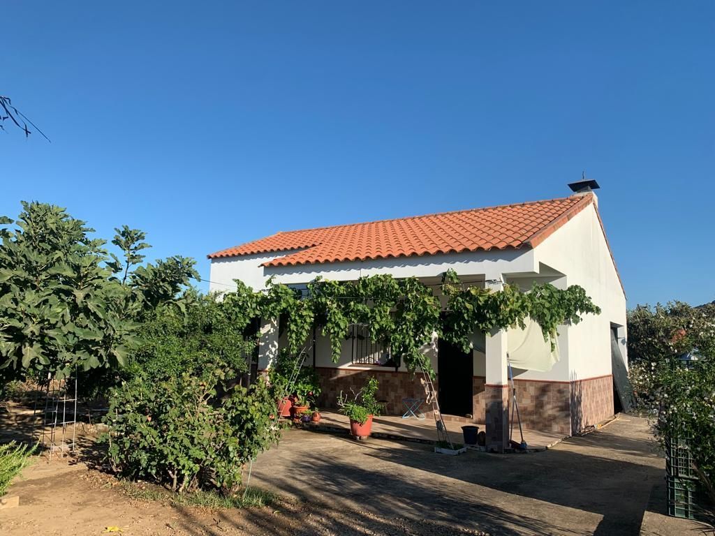 Vista exterior de Casa o xalet en venda en Medellín amb Traster
