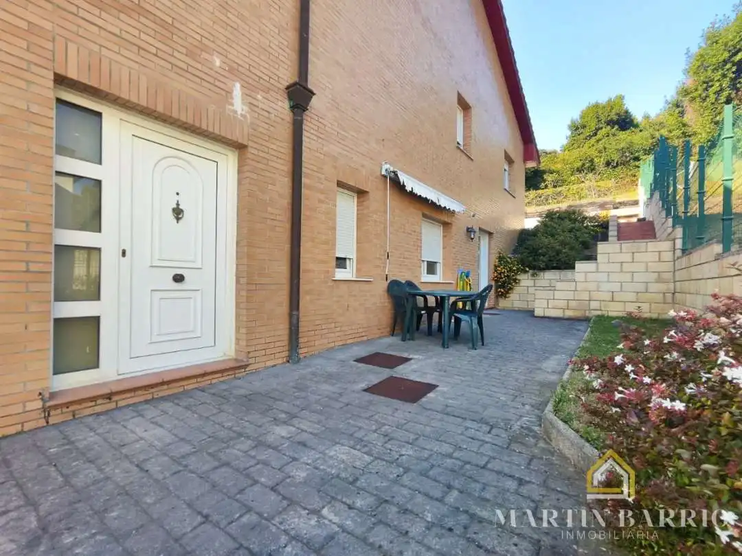 Jardín de Casa o chalet en venta en Muskiz con Calefacción, Jardín privado y Terraza