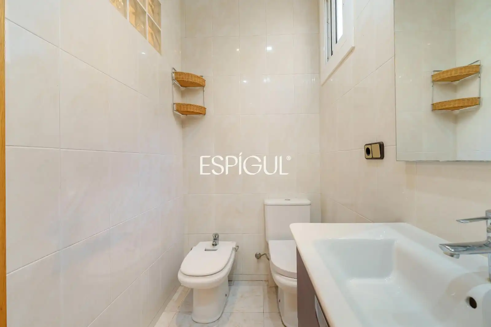 Baño de Piso en venta en Sants - Montjuïc