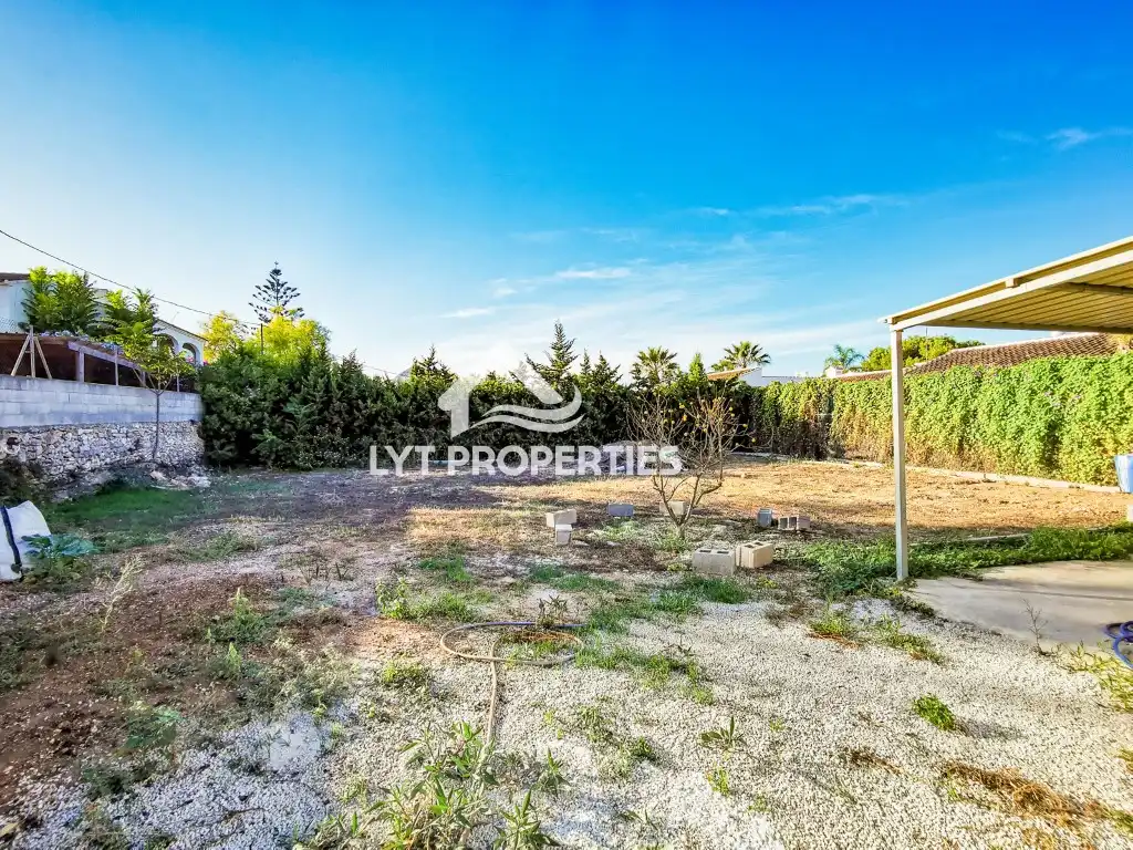 Houses for sale in Jávea / Xàbia  with Private garden