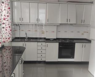 Kitchen of Apartment to rent in Ferrol