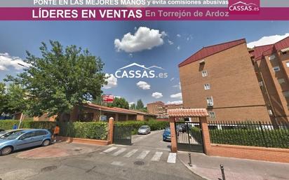 Vista exterior de Pis en venda en Torrejón de Ardoz amb Aire condicionat