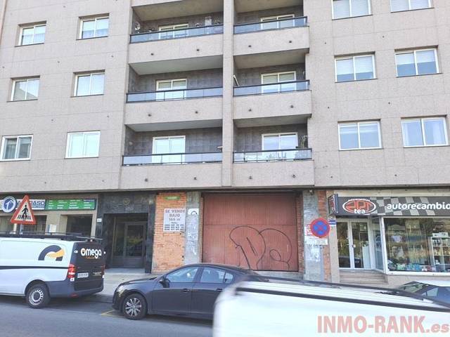 Local comercial en Venta en Ponteareas