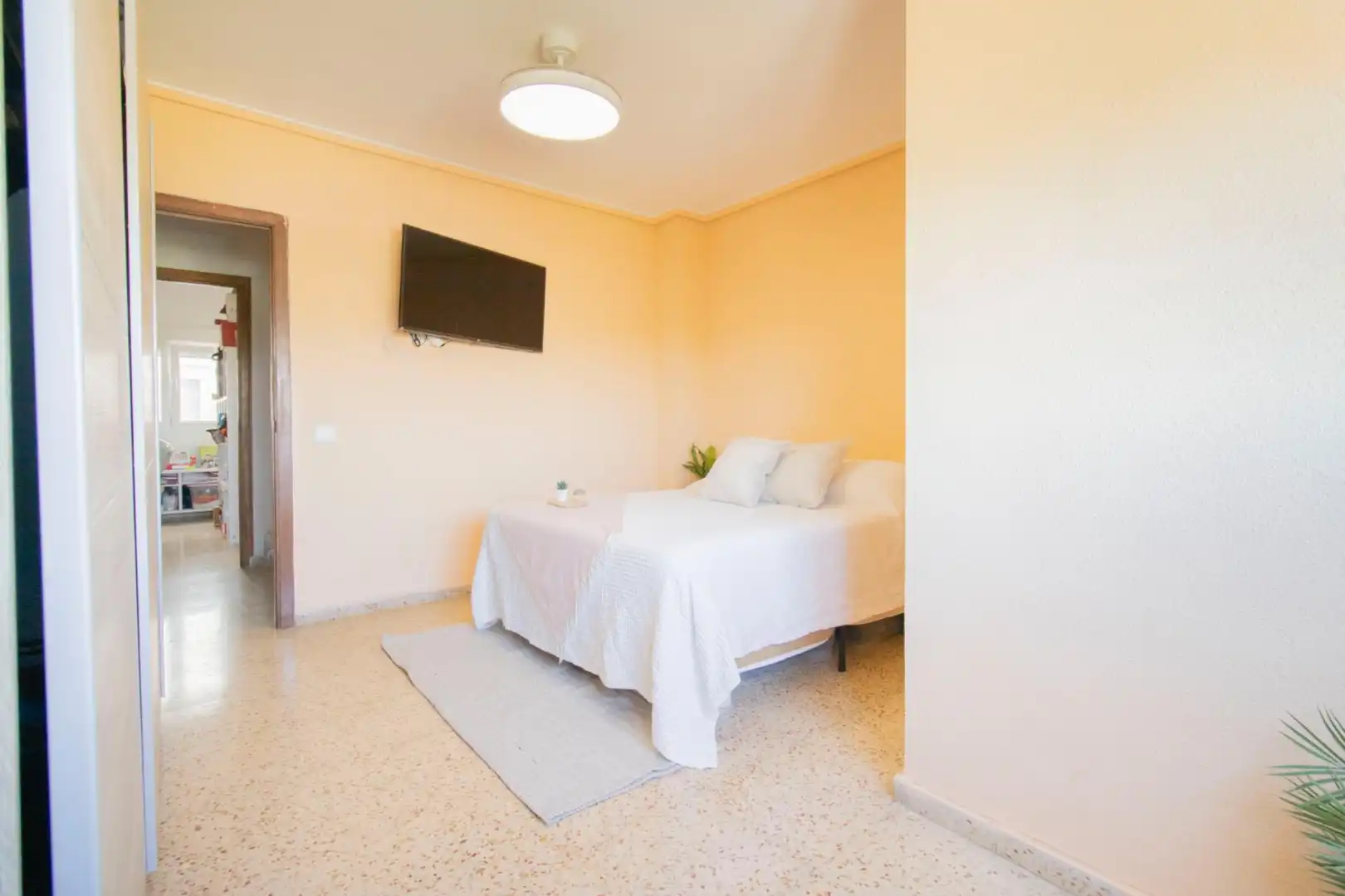 Habitación de Piso en venta en Valencia con Aire acondicionado, Trastero y Balcón