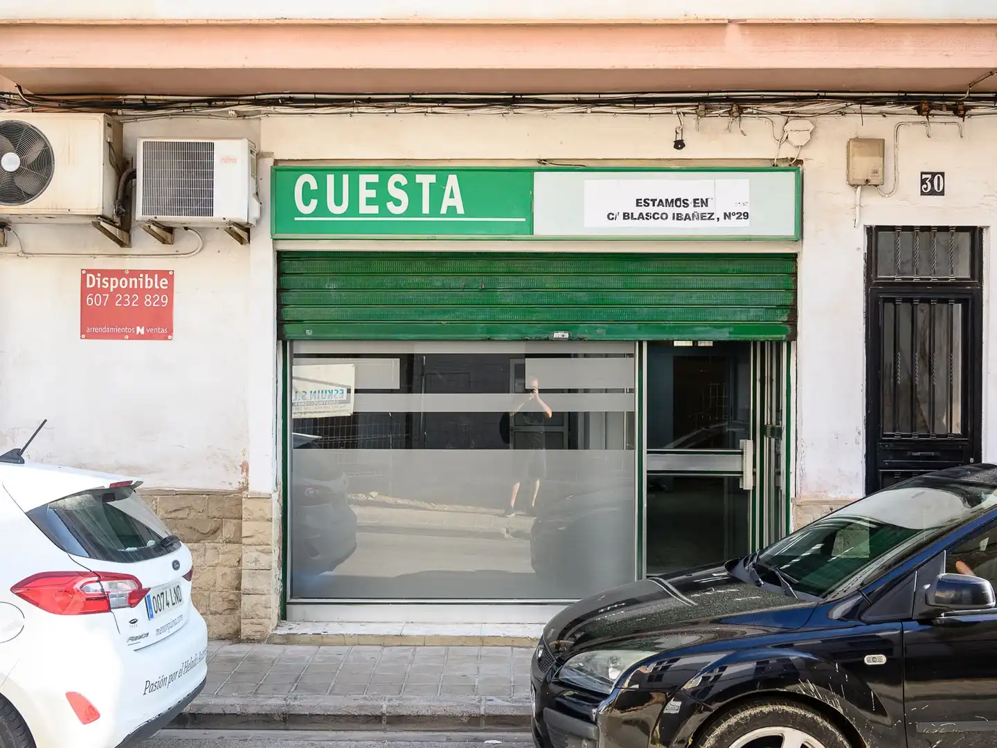 Local de lloguer a Carrer Mestre Guillem, 30, Centro Ciudad