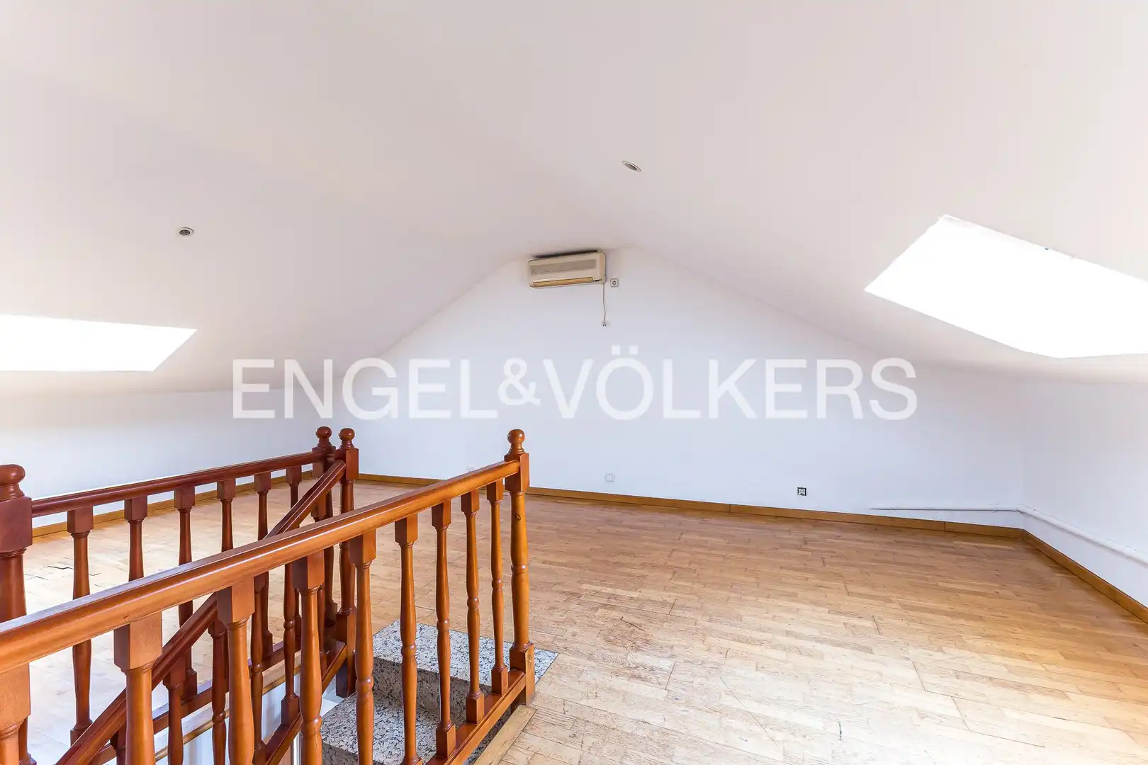 Casa o chalet en venta en Castelldefels con Aire acondicionado, Calefacción y Jardín privado